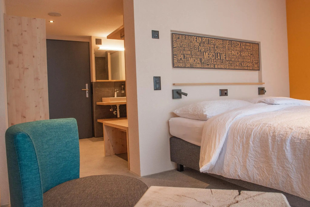 Eiger Lodge Chic