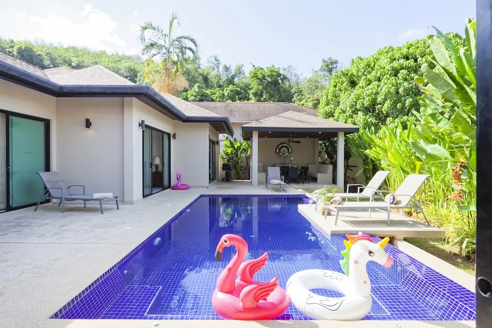 Luxury Villa Onyx Nai Harn Beach