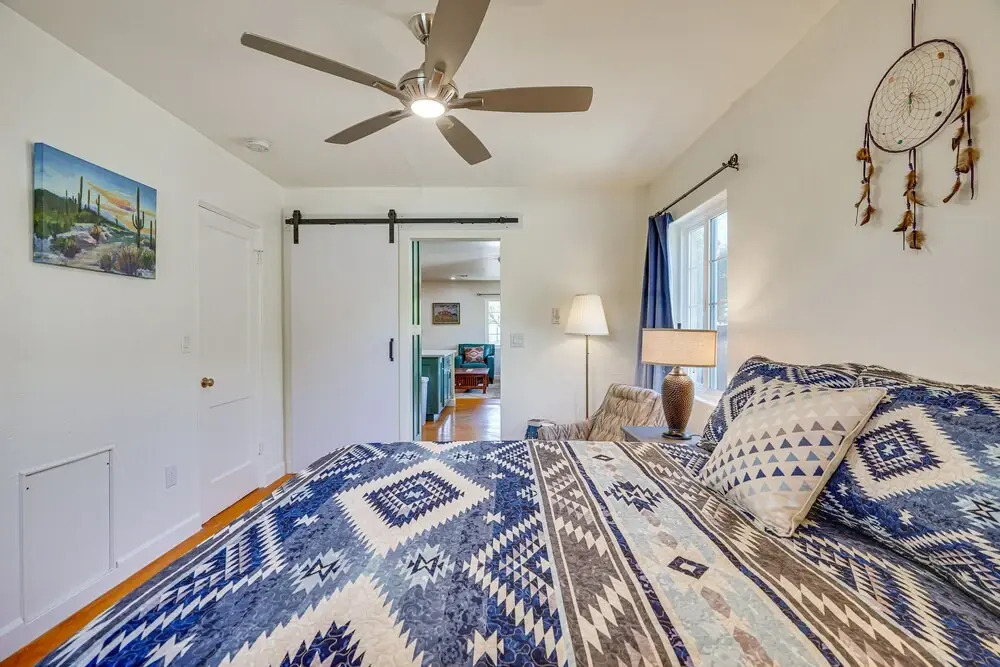 Ideally Located Tucson Townhome: 2 Mi to Downtown!