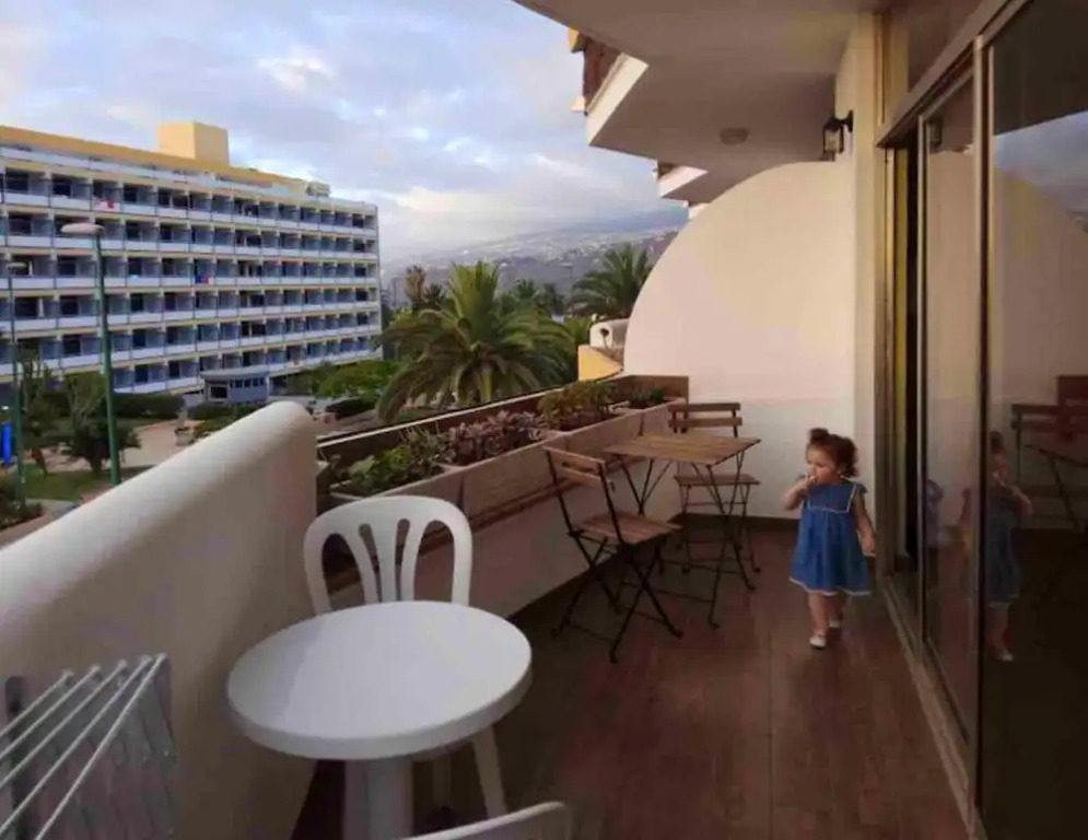 Apartment with One Bedroom in Puerto de la Cruz, with Wonderful Sea View, Shared Pool, Enclosed Garden - 900 Km From the Beach