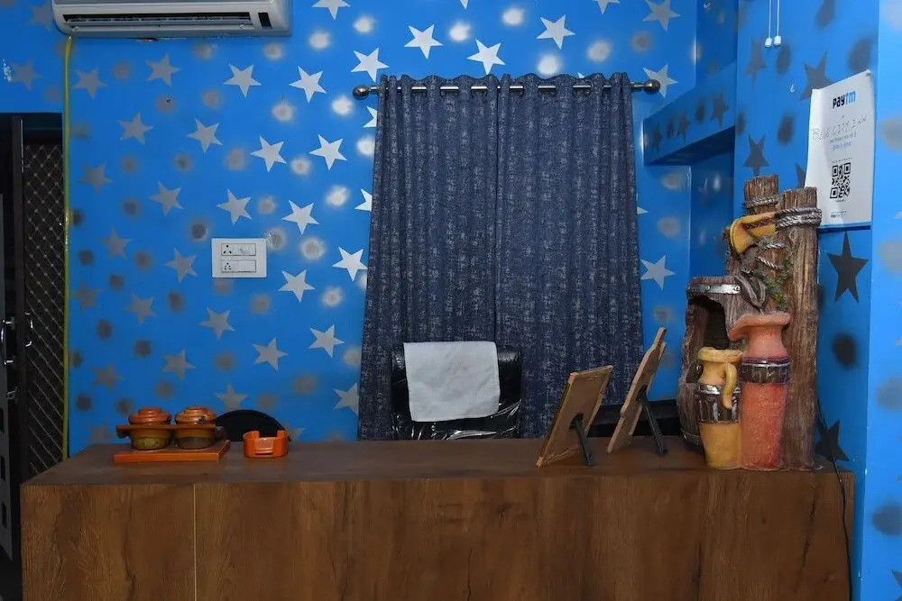 Kavya International By OYO Rooms