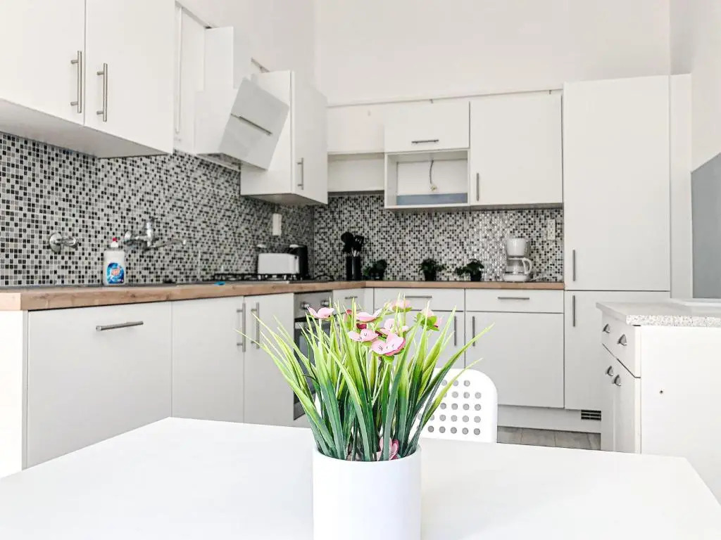 Welcoming 2BR Apt. near AKH- Perfect for Longstays