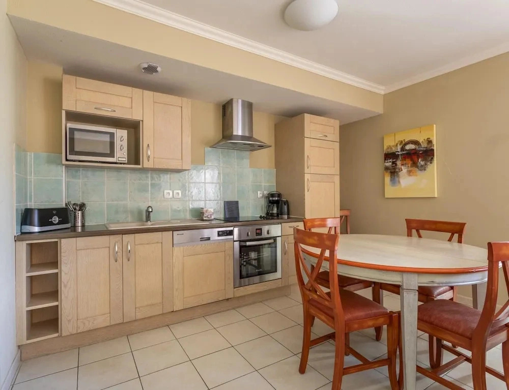 2-bedroom Near Lake Saint-cassien