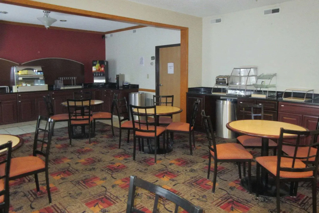 Comfort Inn Kendallville East
