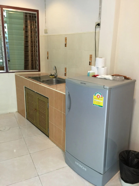 Baan Taweesuk Guest House