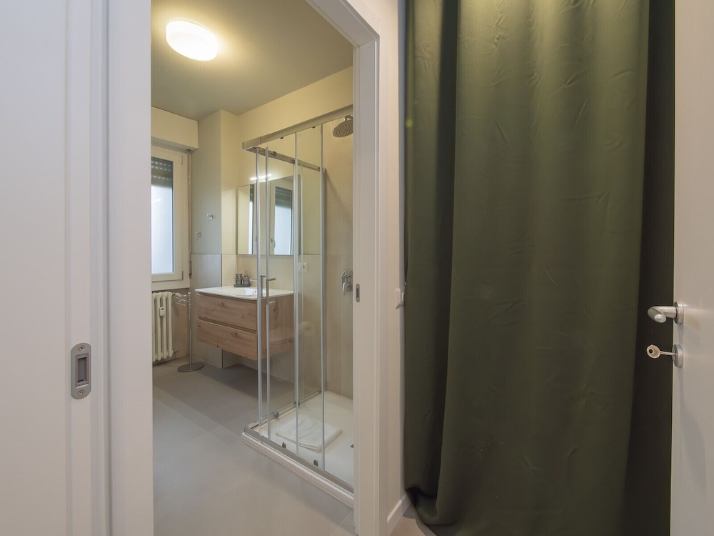 Brand new 2 BR With Balcony in Sempione