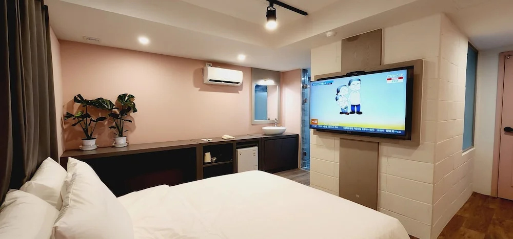 Daon Hotel