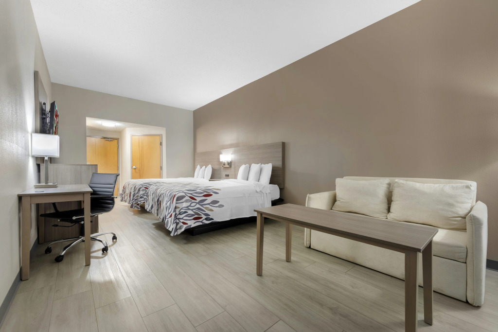 Red Roof Inn & Suites Philadelphia - Bellmawr