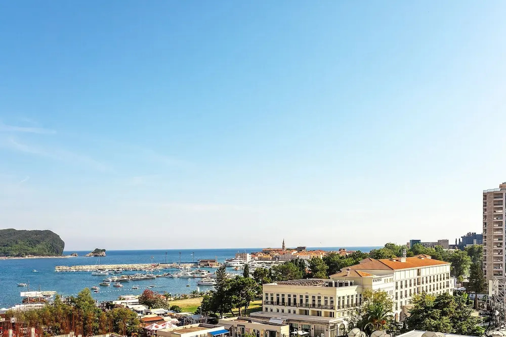 Wow Hotel Alltime Montenegro Apartments