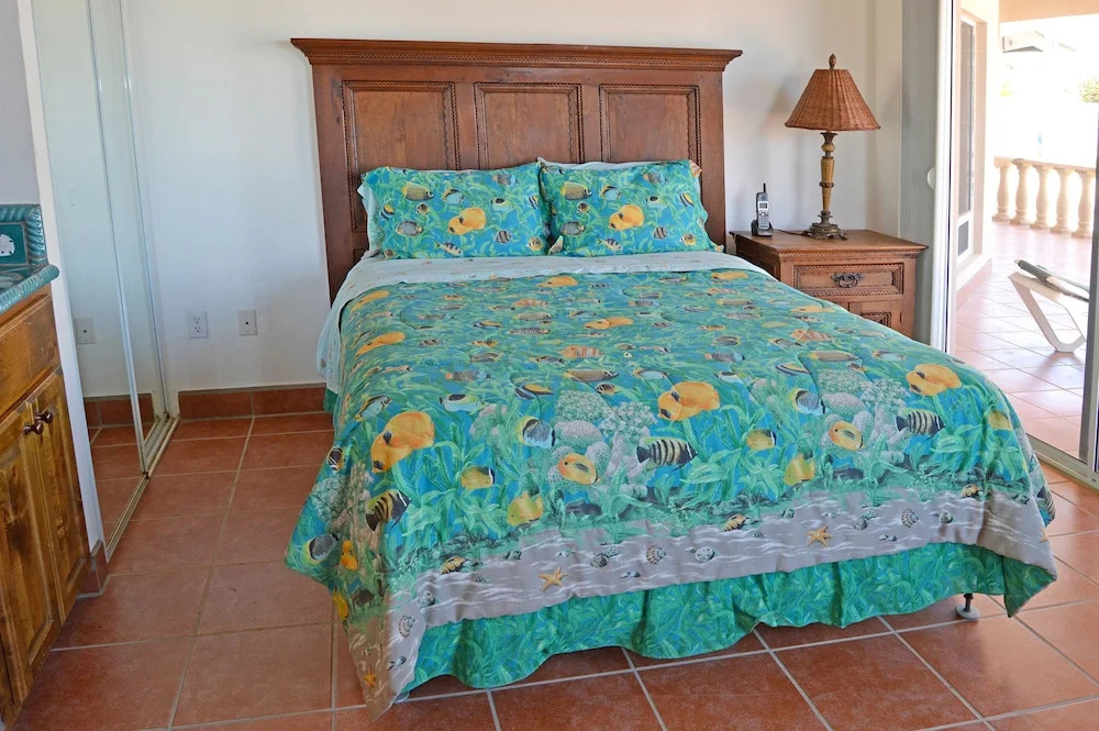 Marbrisa De Cortez 5 Bedroom Home
