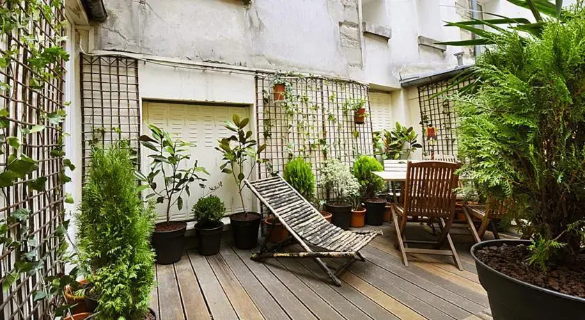 Terrassa Flat