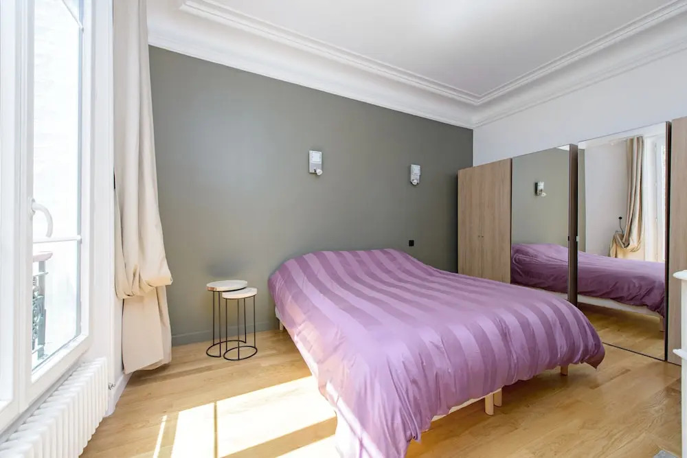 Dream apartment on the Elysee fields