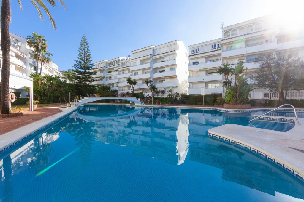 Playa real beach apartment Marbesa