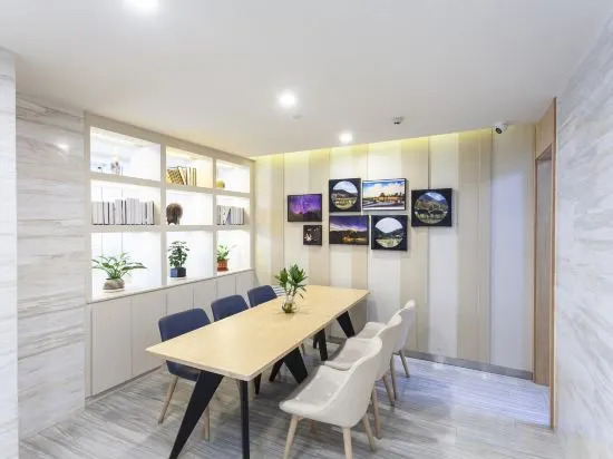 Yinhai Select Hotel (Taiyuan University of Science and Technology)
