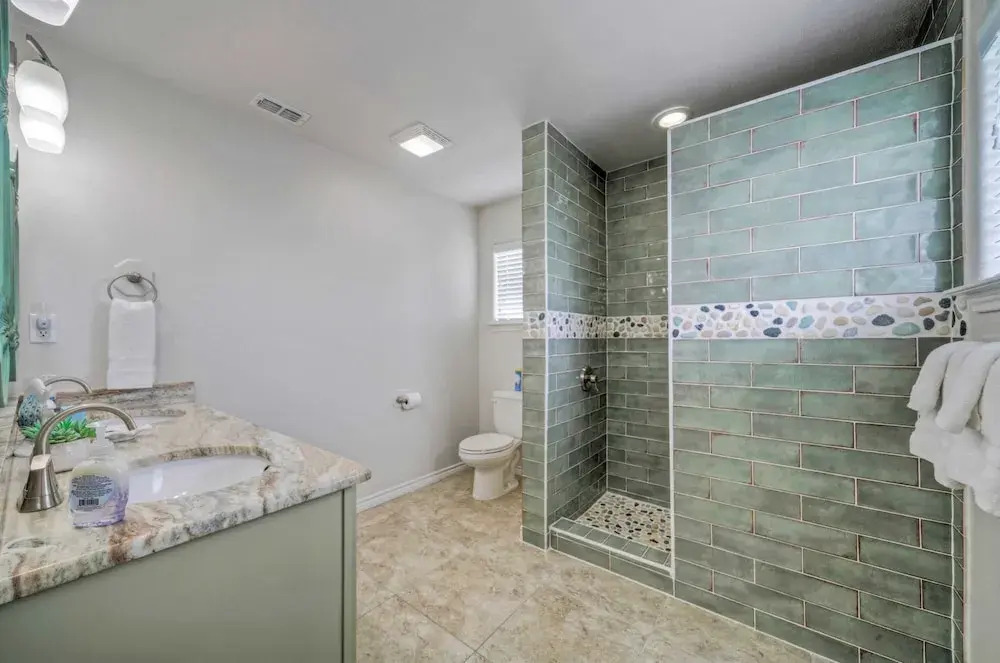 Reel Life Dreams by Avantstay Pool + Near Beach!