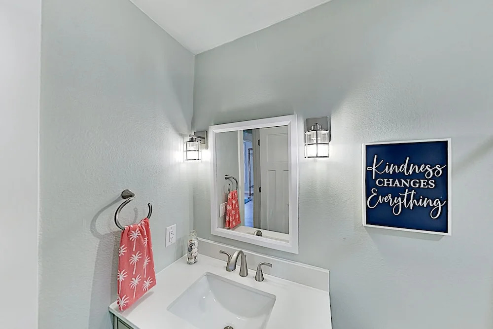 1123bece 2 Bedroom Apts