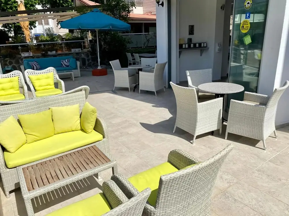 Eda Hotel