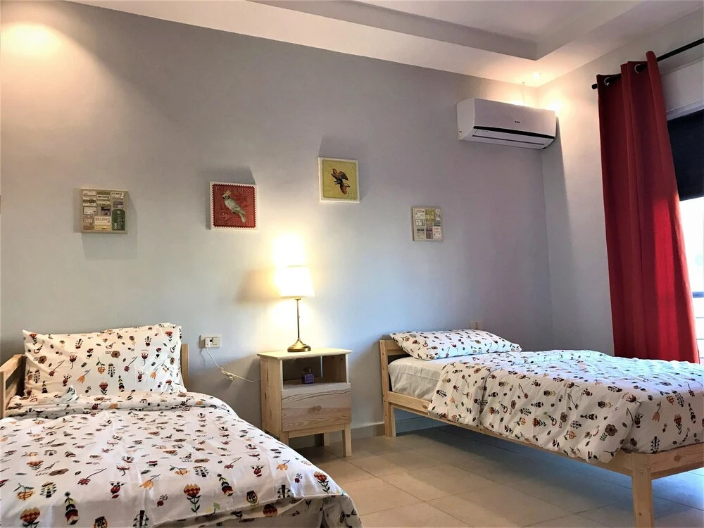 Double Key Apartments by HR