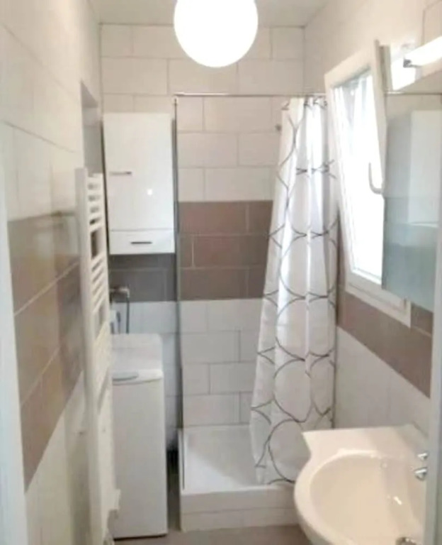 Studio in Sète, With Wonderful sea View and Enclosed Garden - 140 m Fr
