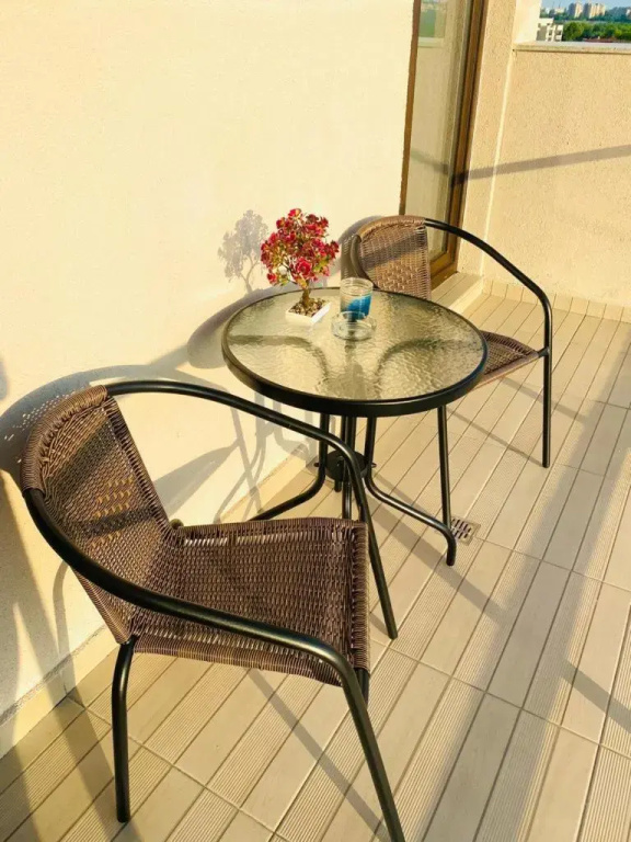 SOHO Apartment - City View with Rooftop Garden