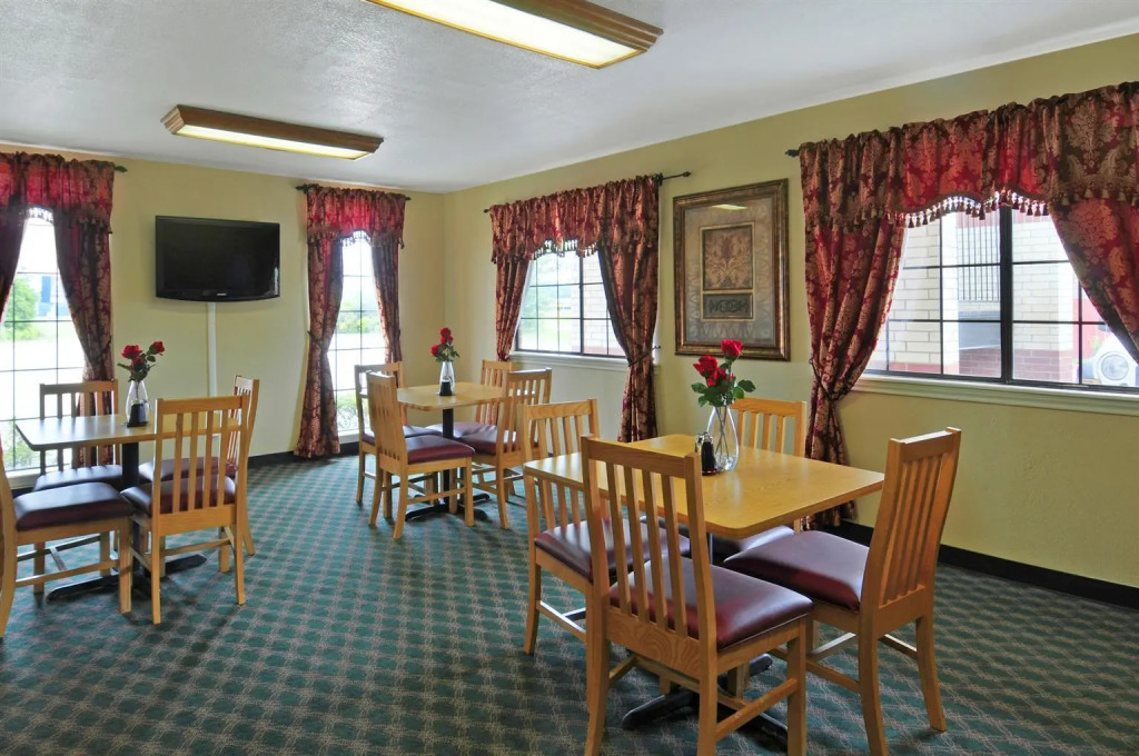 Quality Inn & Suites New Boston - Texarkana West