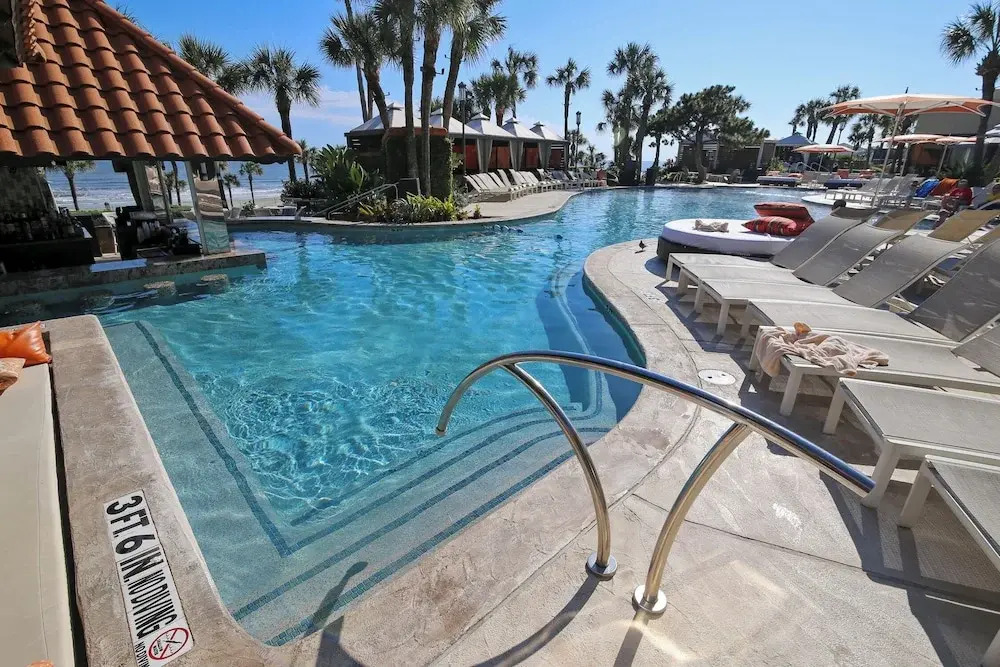 San Luis 736 - Oceanfront Paradise