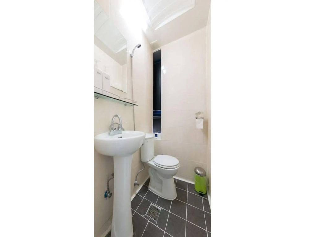 Cooing Guesthouse-Hostel