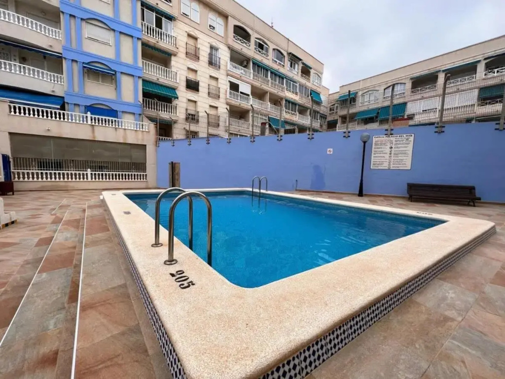 Welcoming seafront apartment Tv15
