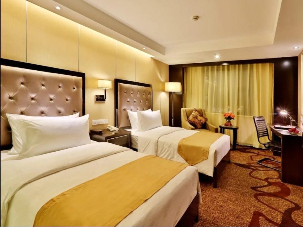 Minshan Yuanlin Grand Hotel
