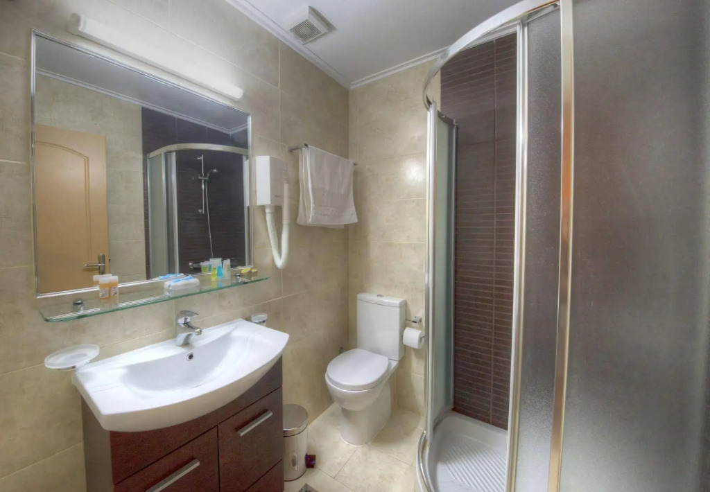 Hotel Taxiarhis