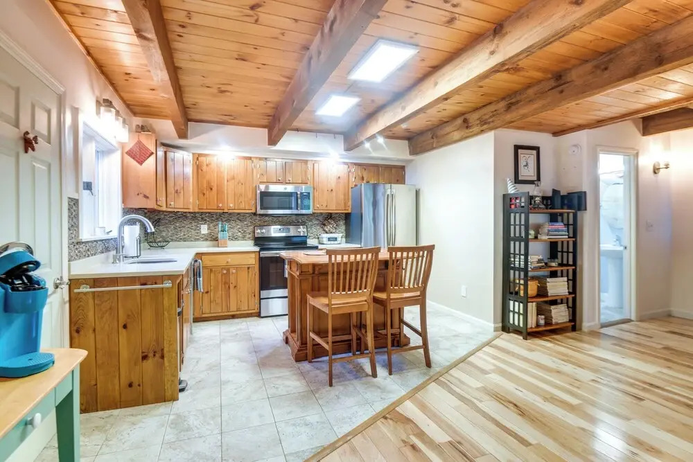 Hot Tub, Near Saco River! Summer Family Getaway
