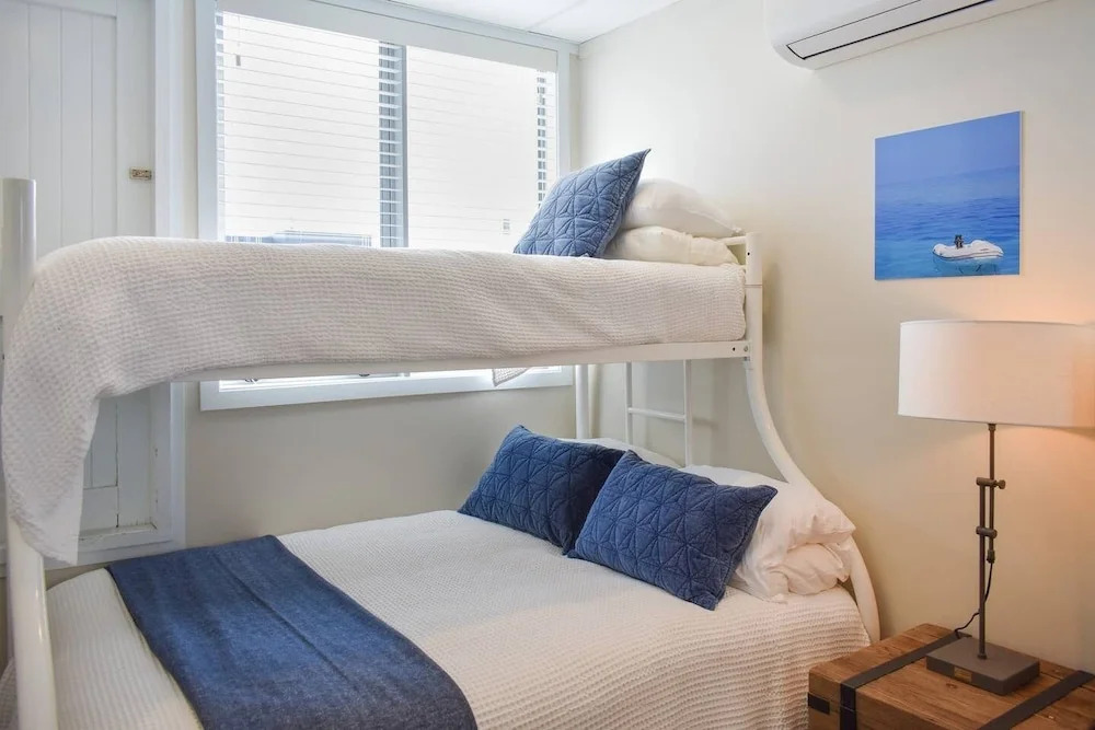 2 Bedroom Loft Style Apartment in Ponsonby