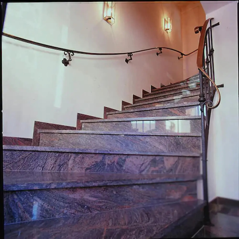 Hotel - Gasthof Spessarttor & Hotel Bergwiesen -hier auf Wunsch Zimmer mit Balkon