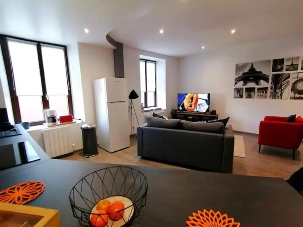 Grand Appartement 2 chambres avec Fibre et Netflix