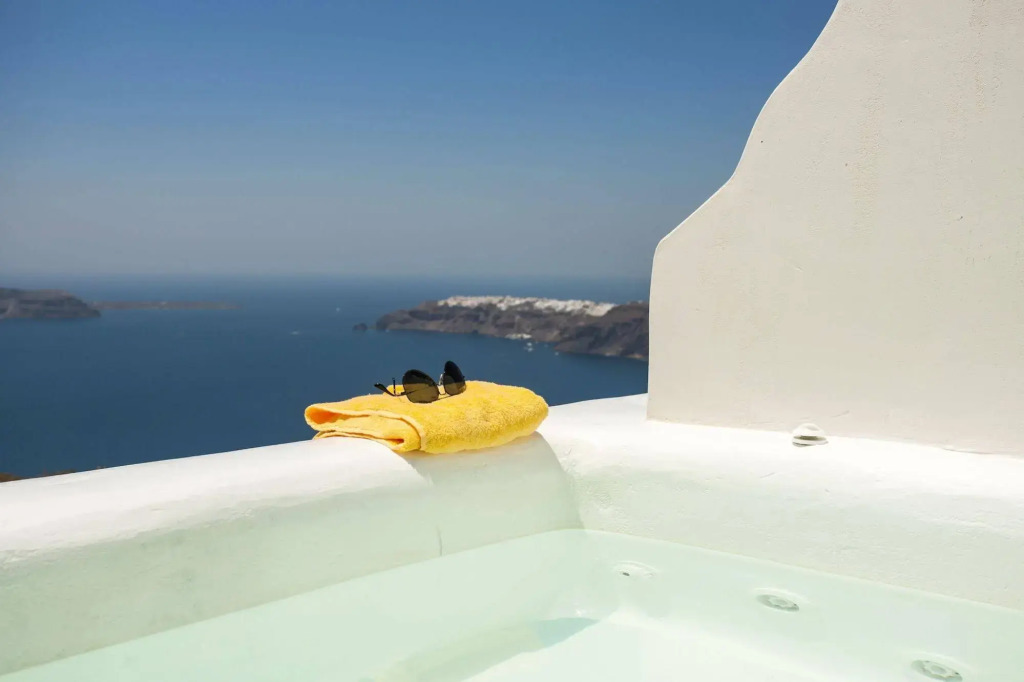 Amaze Suites