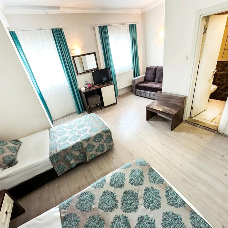 Sağıroğlu Otel