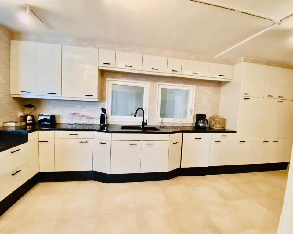 SXM King Size Villa with 4 Rooms and 4 Bathrooms