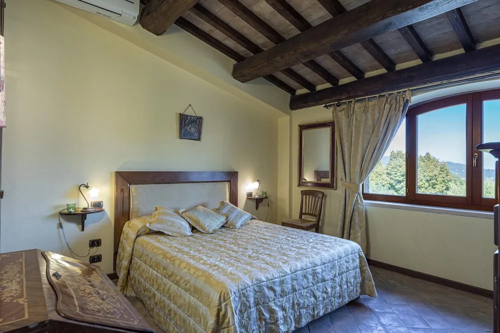 RESIDENZA COLLEFIORITO 26, Emma Villas