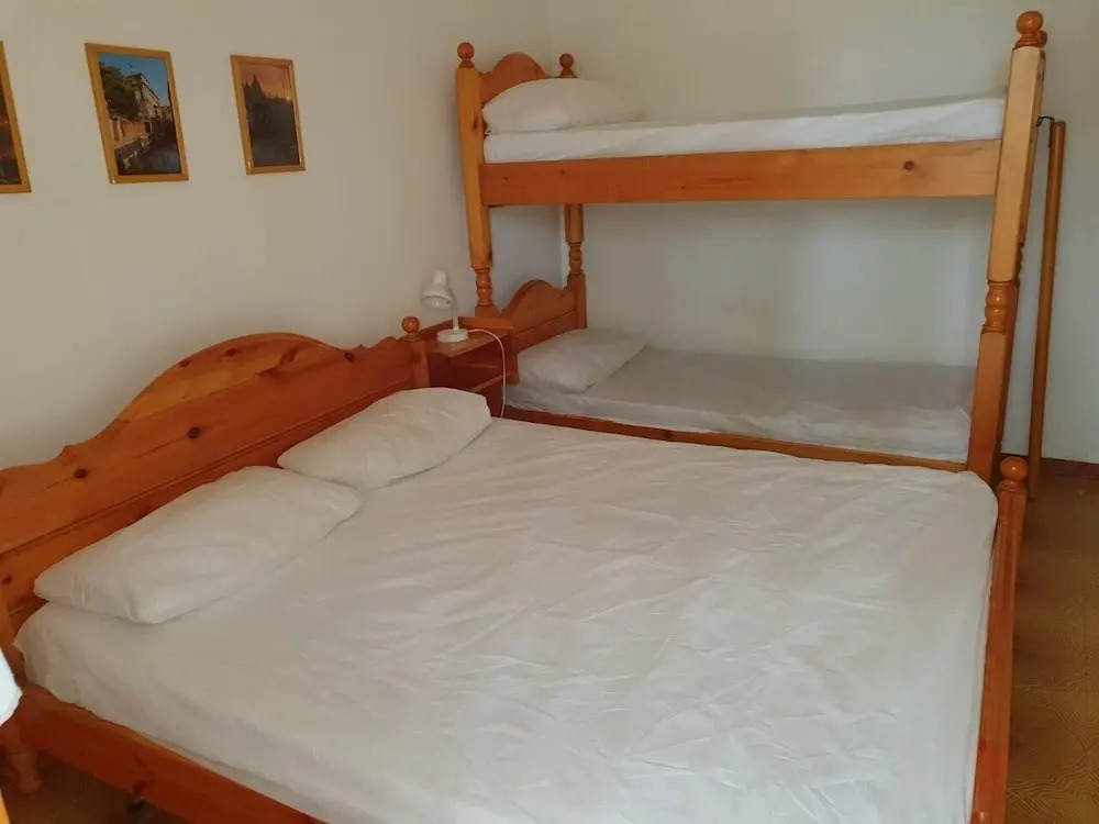 Spacious Flat With Common Pools and Kids'play Area