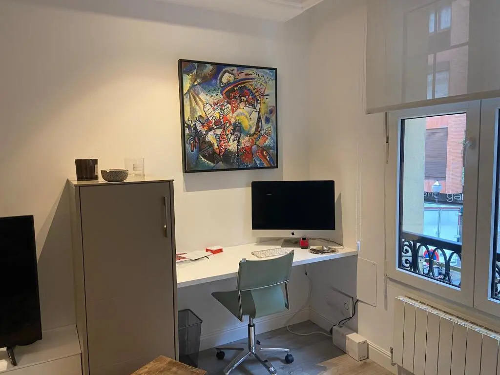 110 M2 Central apartment in Abando Close To Guggenheim with parking