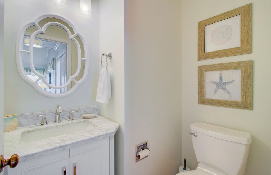 55 Pelican Bay by Avantstay Easy Beach Access + Shared Pool + Screened Porch + Ping Pong