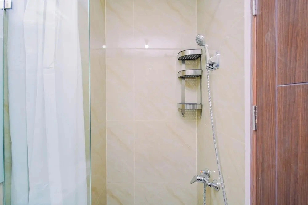 Comfy Studio For 2 Pax At B Residence Grogol