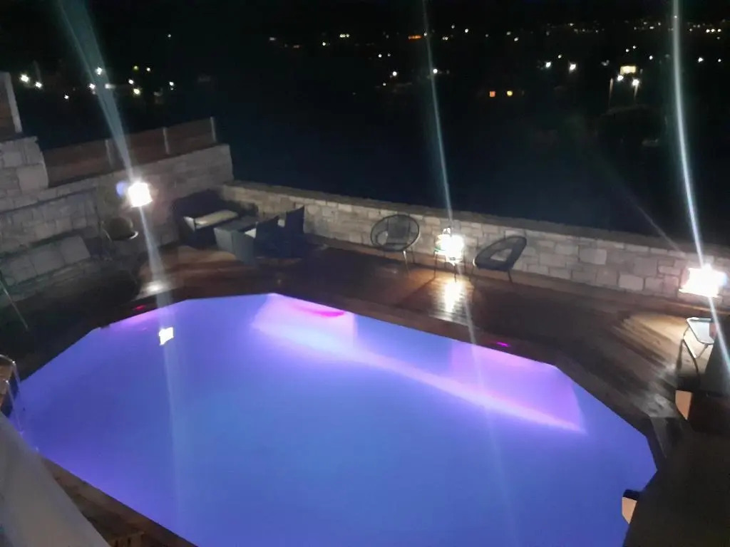 Villa Gogo offers privacy and pool