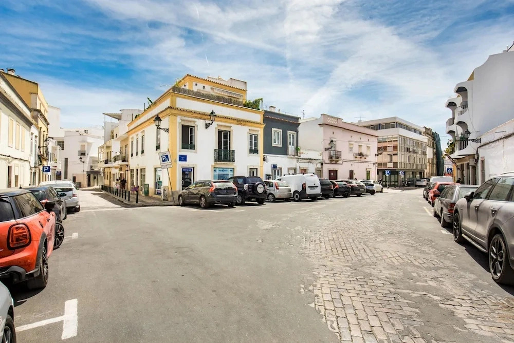 Casa Rizzo in Faro With 2 Bedrooms and 2 Bathrooms