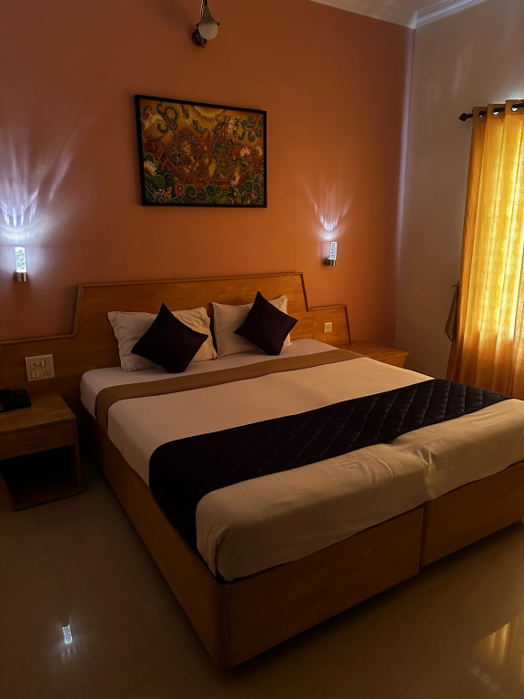Hotel Opalo Kailas