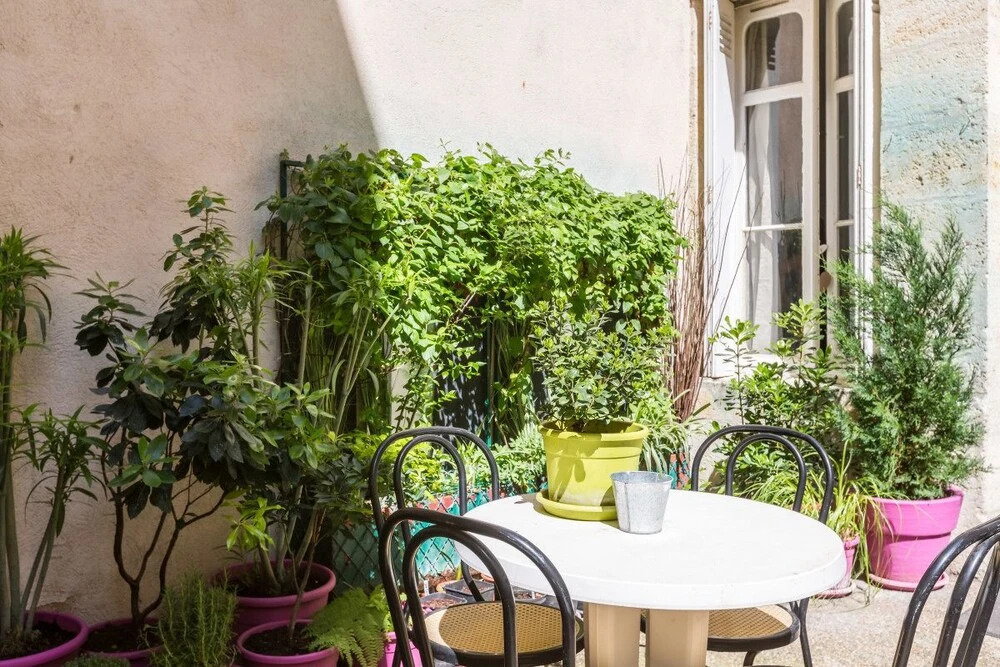 Studio With a Courtyard Place Gambetta