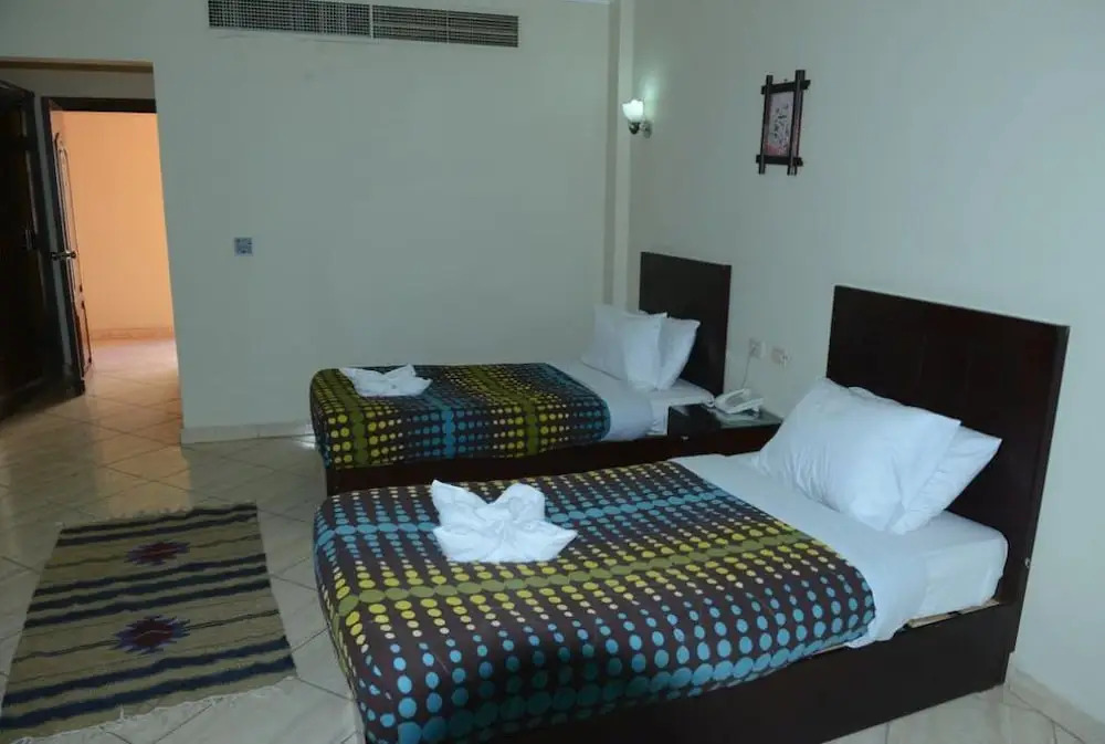 La Sirena Hotel & Resort - Families only