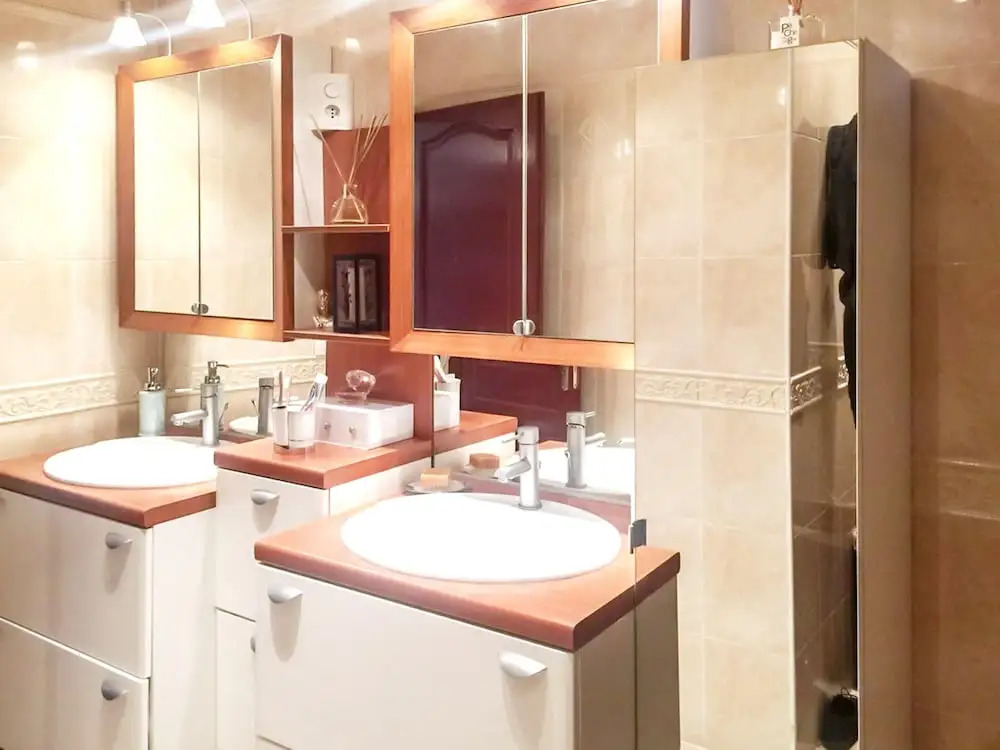 Apartment 8eme Avenue