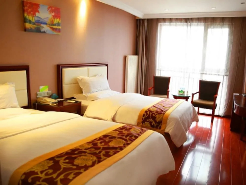 GreenTree Inn Jinan Gaoxin District International Convention Centre Hotel