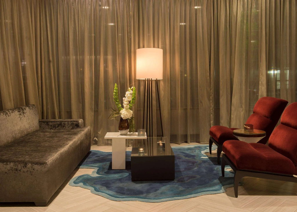 The Madison Concourse Hotel